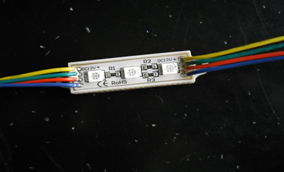 Led hắt 7 màu tấm vuông chống nước