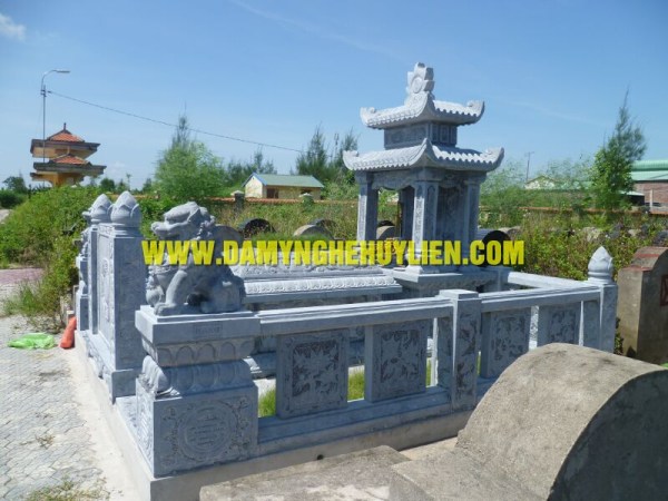 Khu lăng mộ đá