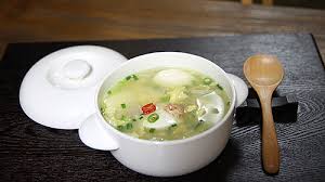 Canh khoai nấu sườn