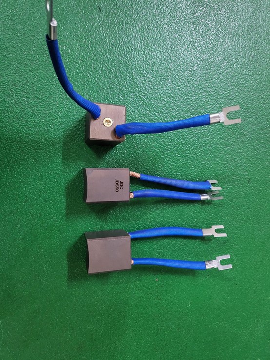 Chổi than cho thiết bị nối đất đường sắt