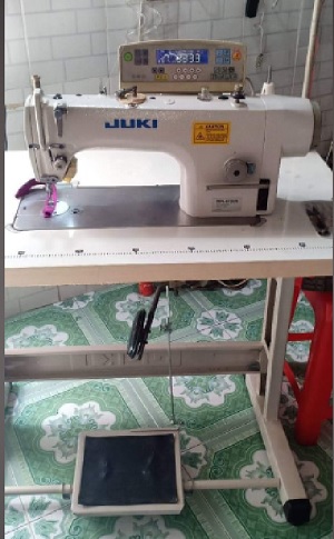Máy may Juki điện tử cũ