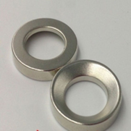 Nam châm vĩnh cửu lỗ vát