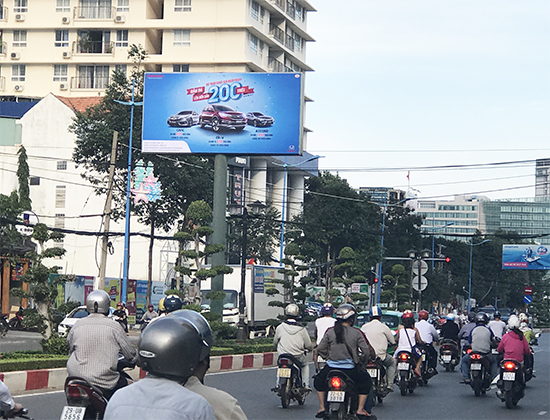 Pano ngoài trời
