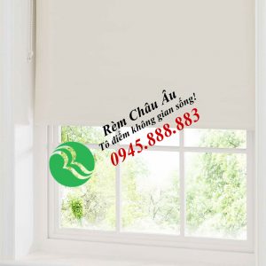 Rèm cuốn cách nhiệt