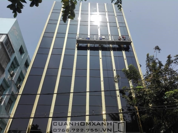 Mặt dựng nhôm kính hệ SEMI