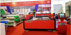 Máy cắt plasma CNC