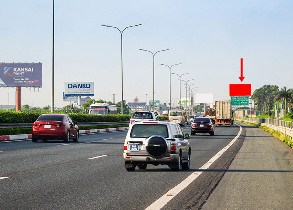 Biển quảng cáo ngoài trời