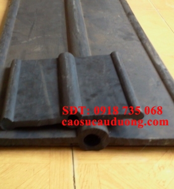 Cao su củ tỏi
