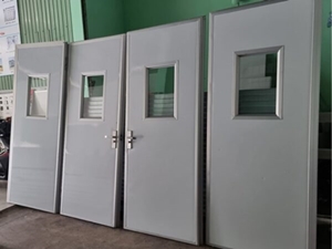 Cửa Cách Nhiệt