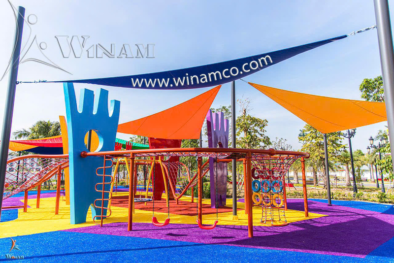 Thiết bị sân chơi