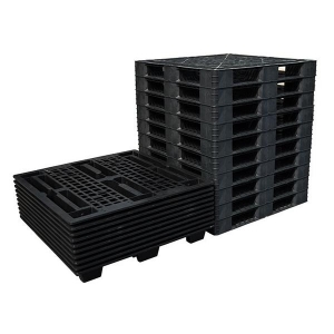 Pallet nhựa màu đen