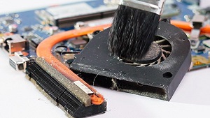Vệ sinh Laptop