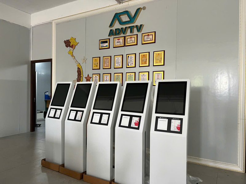 Kiosk lấy số tự động