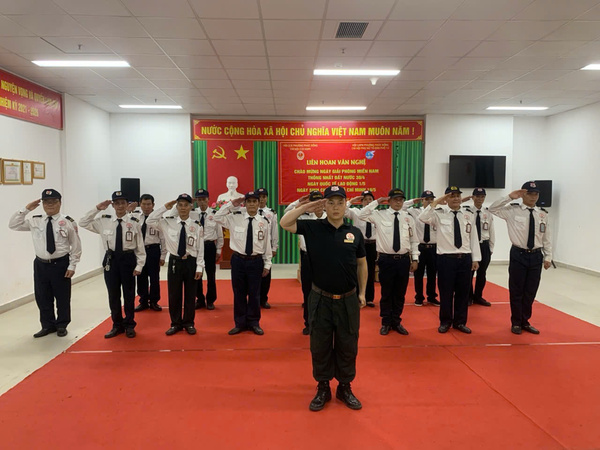 Bảo vệ công ty