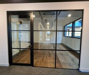 Cửa Kính Chống Cháy 70 Phút
