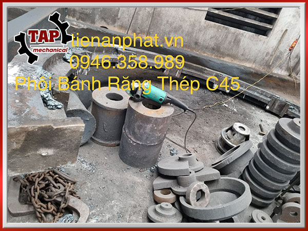 Phôi bánh răng thép C45