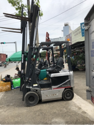 Xe Nâng Ngồi Lái