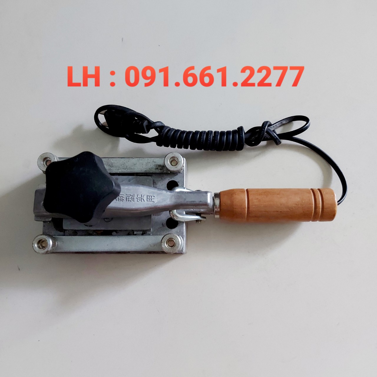 Bàn ép dây băng lỗ