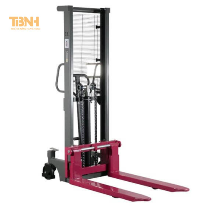 Xe nâng tay cao 2 tấn