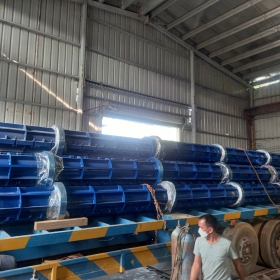 Khuôn cọc ống