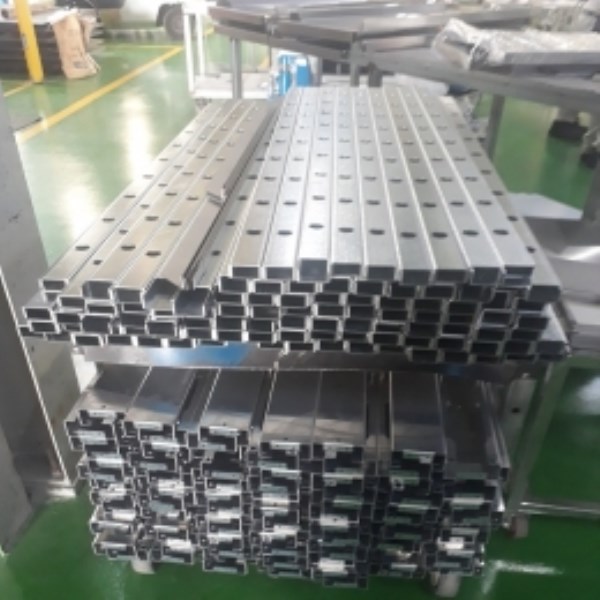 Cắt laser nhôm