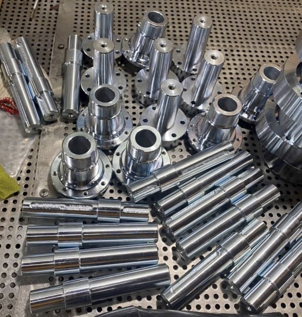 Gia công tiện chi tiết cơ khí
