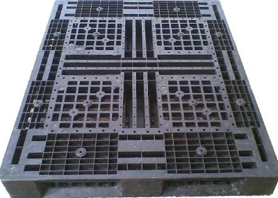 Pallet nhựa cũ