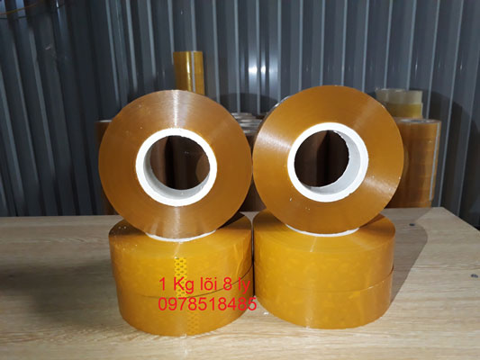 Băng dính đục lõi nhựa loại cuộn 1kg