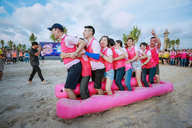 Team building resort