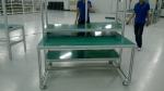 Bàn thao tác khung nhôm định hình