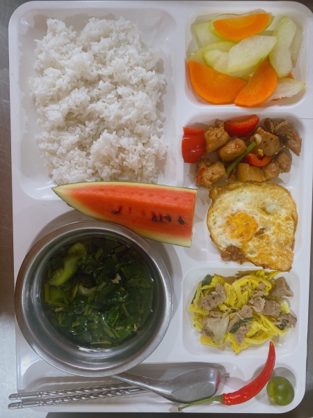 Suất ăn công nghiệp