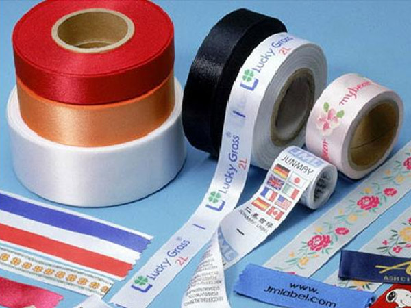 Nhãn vải satin