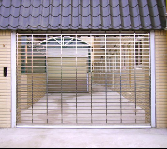 Cửa cuốn inox