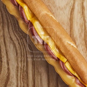 Bánh Mì Que Xúc Xích Phô Mai
