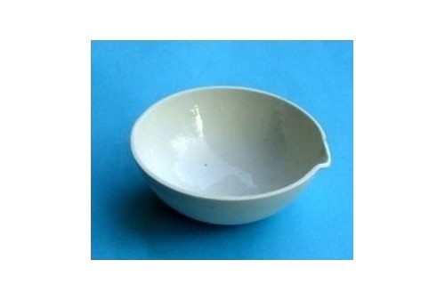 Bát sứ có mỏ