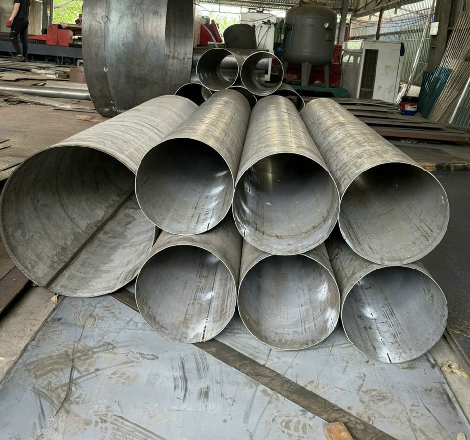 Thép ống tròn