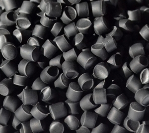 Hạt Nhựa PVC Màu Đen