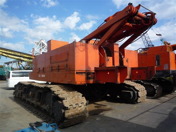 Sửa chữa xe cẩu bánh xích KH 300