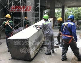 Cắt bê tông bằng dây kim cương