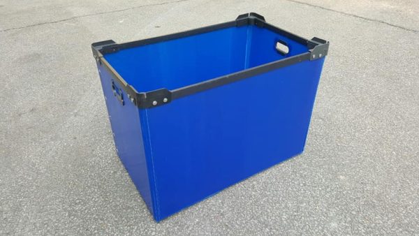 Thùng nhựa Danpla gấp có nẹp có góc xoay