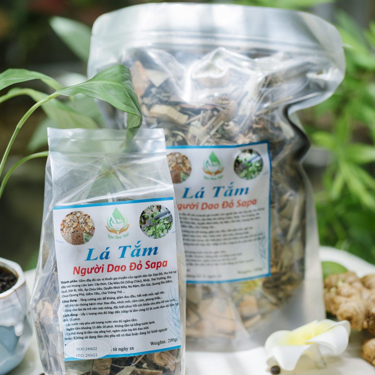 Lá tắm người dao đỏ