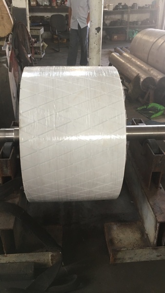 Trục silicon xẻ rãnh caro