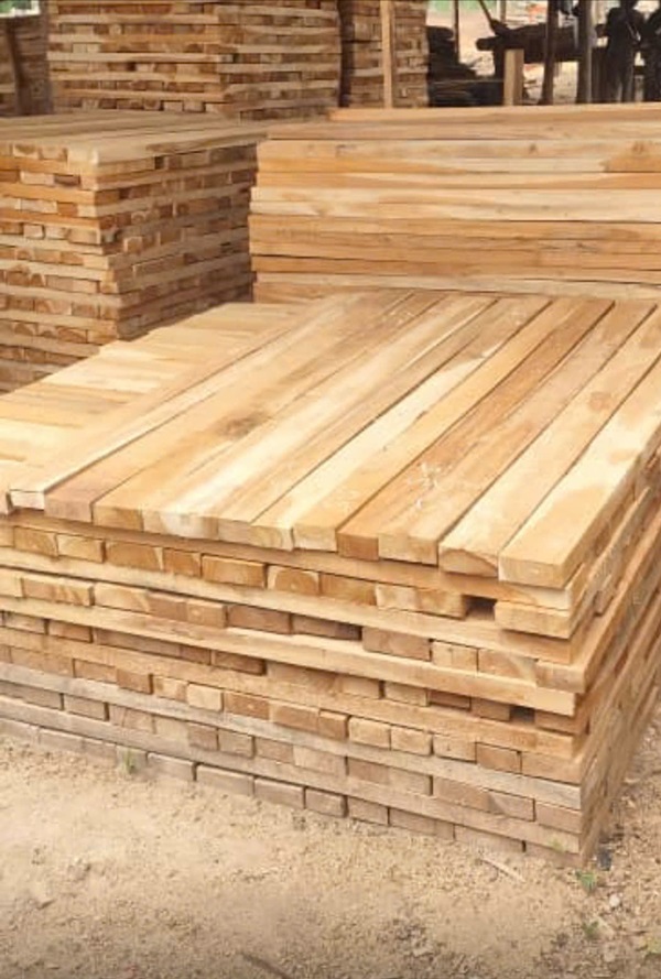 Gỗ Teak