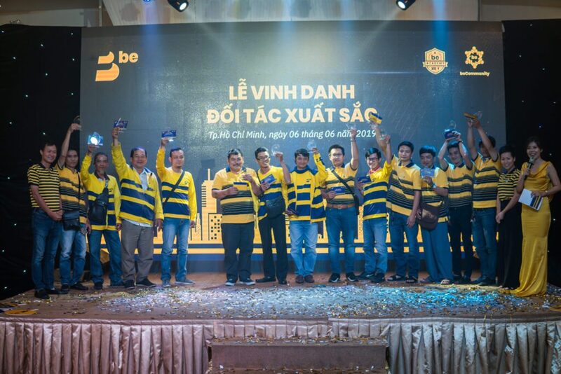 Tổ chức hội nghị khách hàng