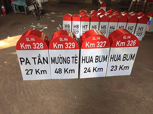Khung cột km