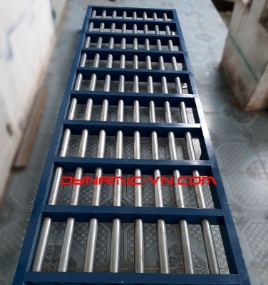 Băng tải con lăn tự do